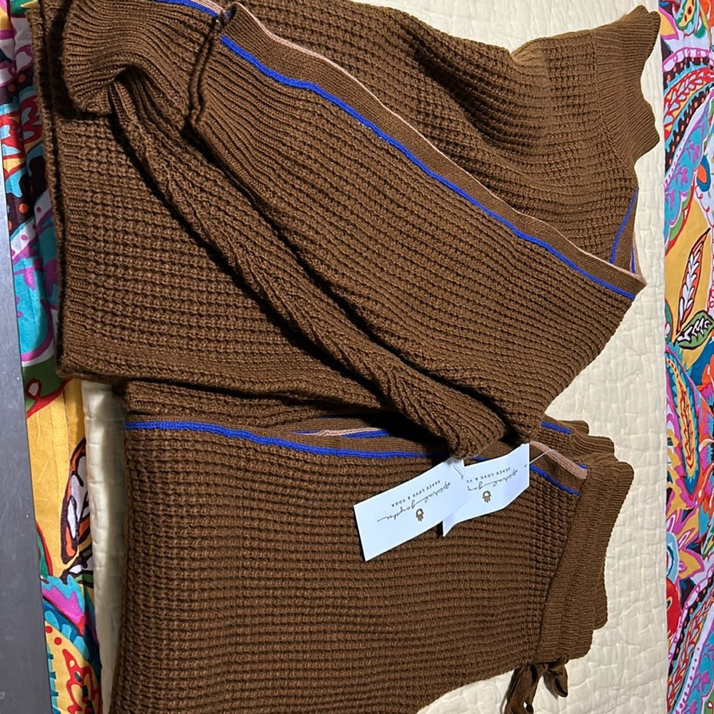 Spiritual gangster waffle swear suit. Dark brown.NWT